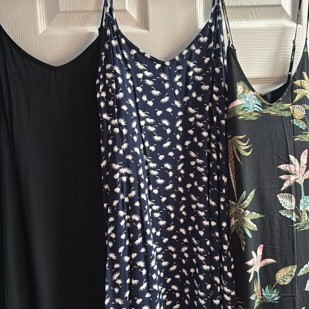 Old Navy Women's Midi Dresses - Black, Blue, Floral